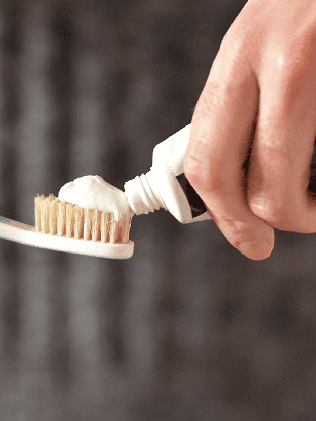 양치 한 거 맞아? 근데 왜 그래?