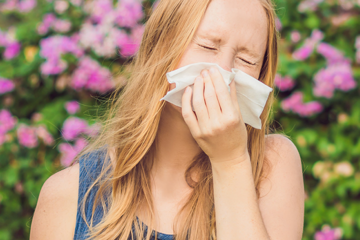 봄이 되면 찾아오는 불청객! 알레르기 비염!